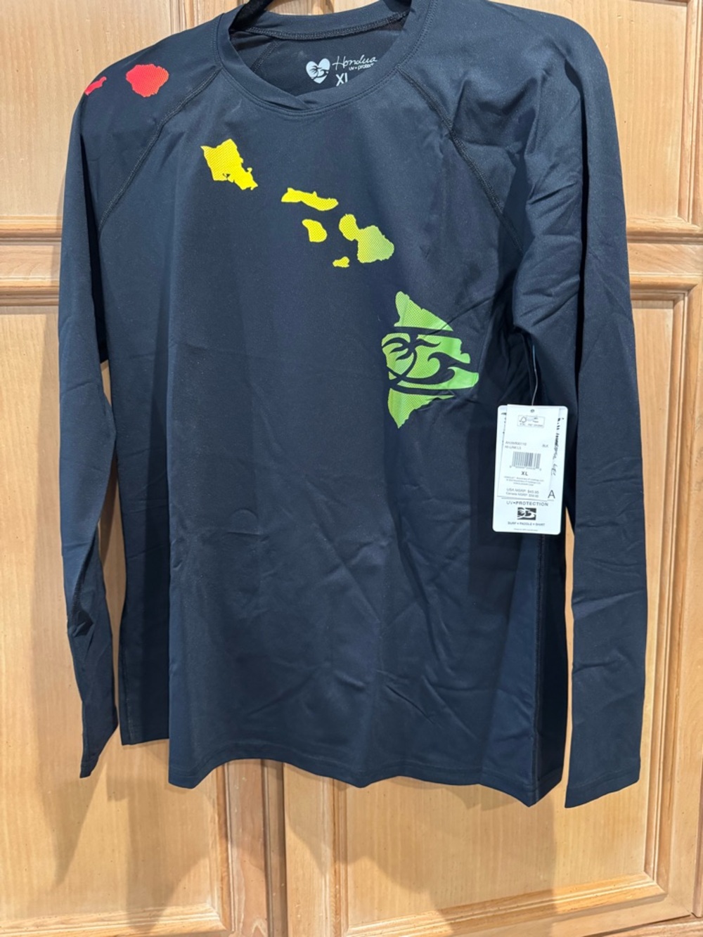 Honolua Black Long Sleeve Rash Guard with Hawaiian Map Print